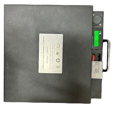 Batteri 60V 20AH til Golf-cart med display og 3 benet lade stik.