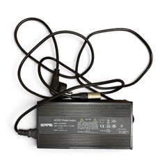 Lader 60V, 4.5 AH